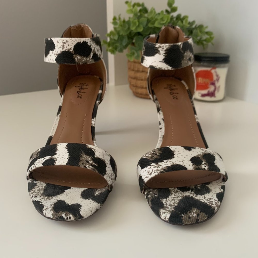 Style & Co. Womens Paycee Leopard Dress Sandals Sz 6